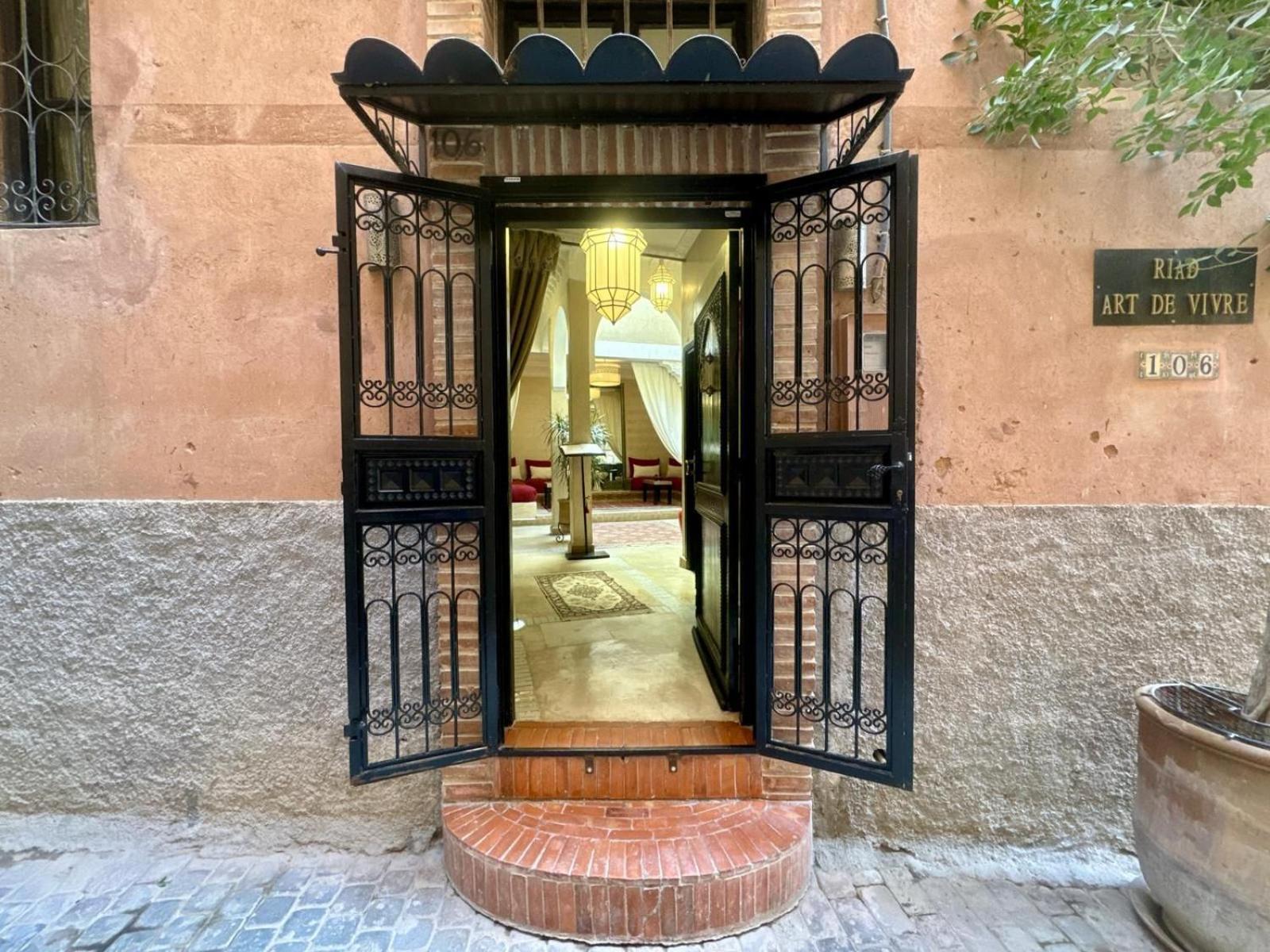 Riad Art De Vivre Avec Jacuzzi 마라케시 외부 사진