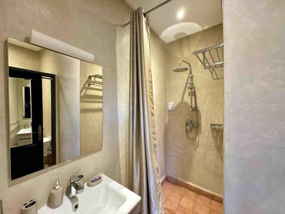 Riad Art De Vivre Avec Jacuzzi 마라케시 외부 사진