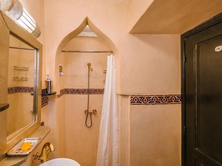 Riad Art De Vivre Avec Jacuzzi 마라케시 외부 사진